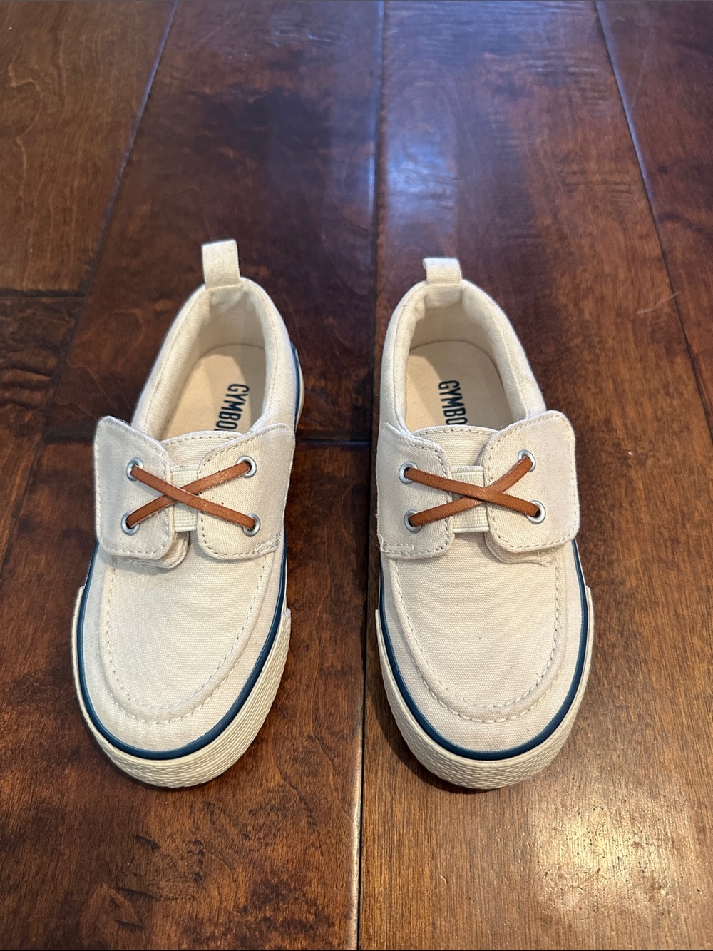 Gymboree Boys Cream Canvas Boat Shoes with Brown Shoes Lace Accents